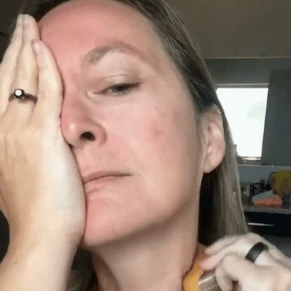 Sorva FaceGlow™ – mjuk ansiktsborste för en fräschare känsla ✨